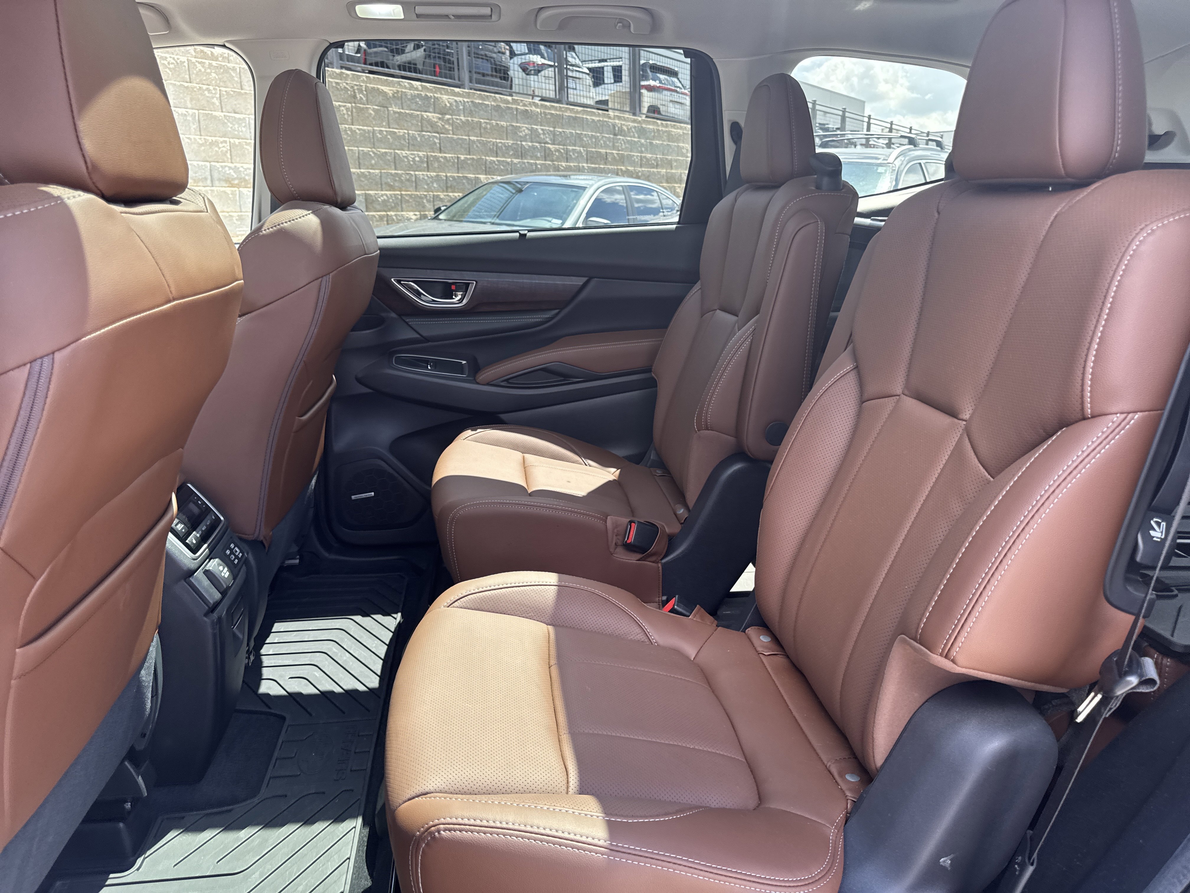 Certified 2023 Subaru Ascent Touring AWD/4WD image 28