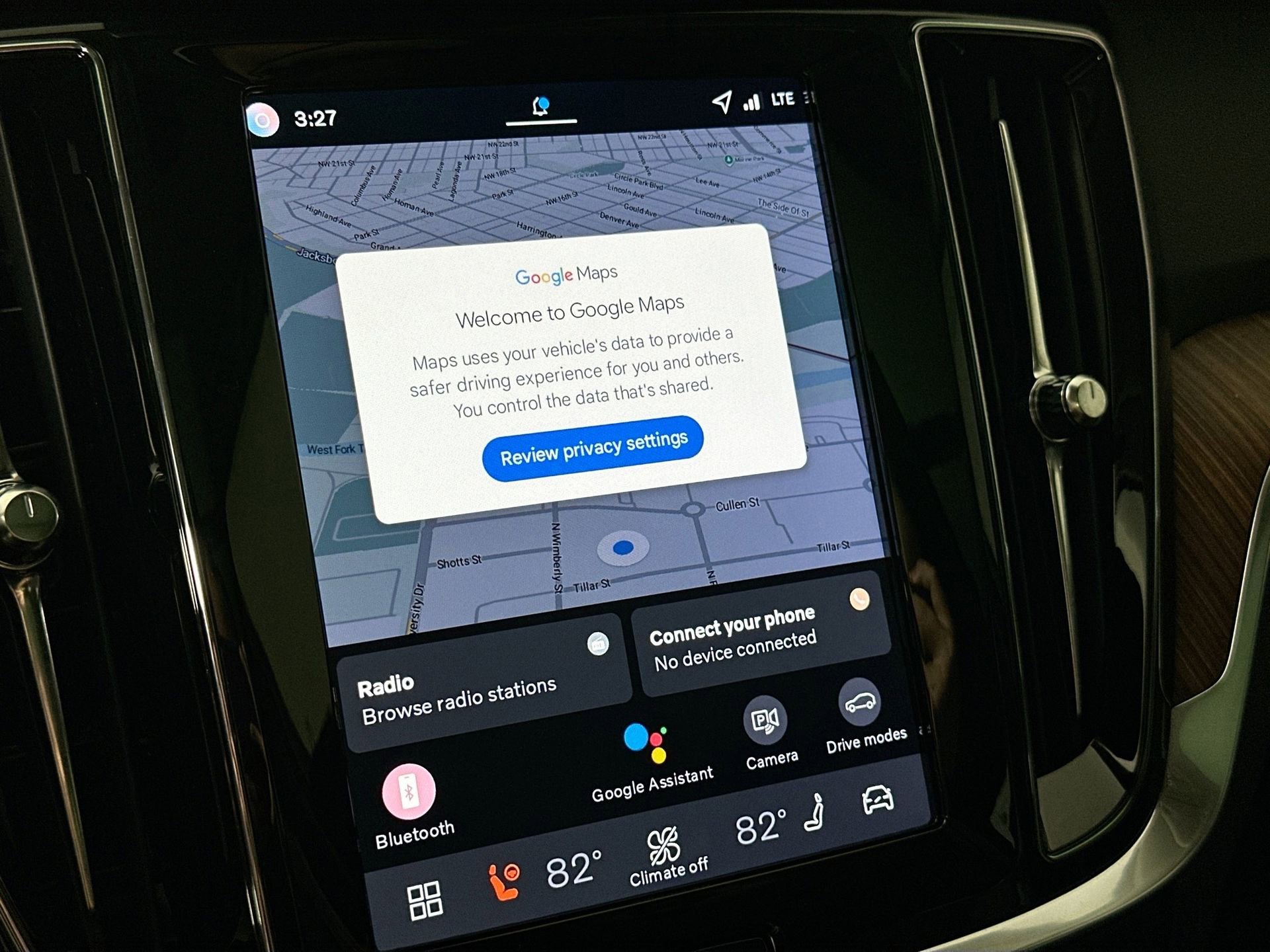 New 2026 Volvo V60 B5 Cross Country Plus w/ Protection Package Premier image 12