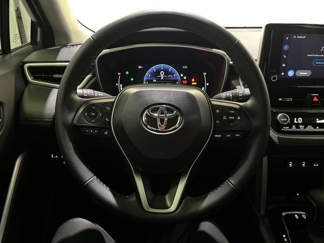 Certified 2025 Toyota Corolla Cross XLE w/ Convenience Package AWD/4WD image 18