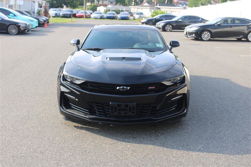 Used 2022 Chevrolet Camaro SS RWD image 3