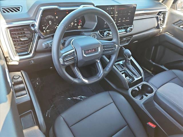 Used 2024 GMC Canyon Elevation w/ Elevation Premium Package RWD image 9
