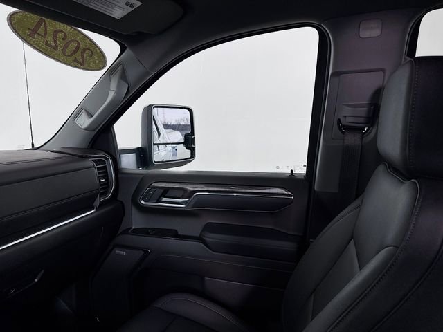 Used 2024 Chevrolet Silverado 1500 LTZ image 25