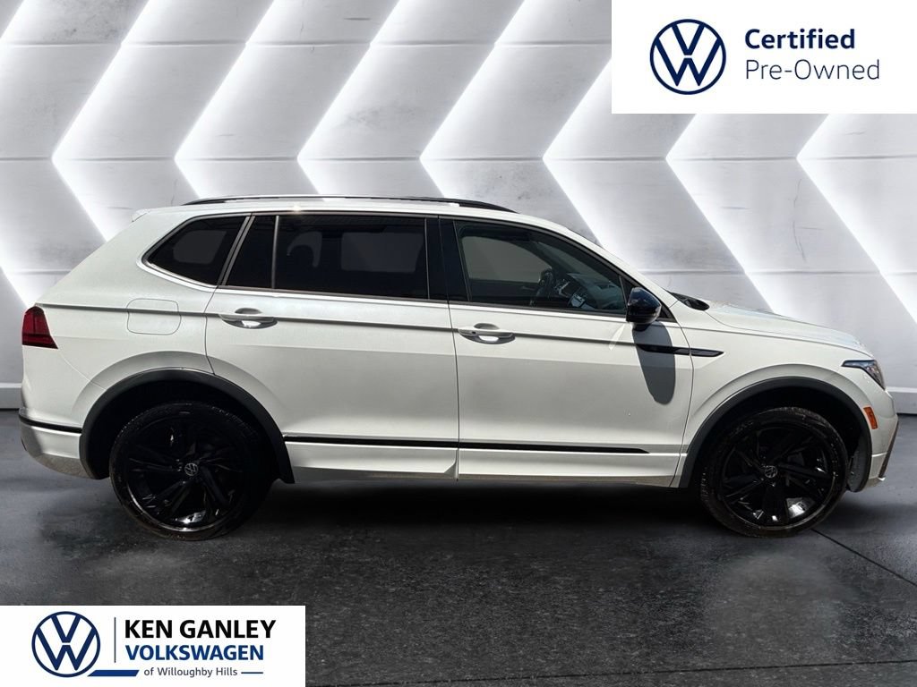 Certified 2024 Volkswagen Tiguan SE R-Line AWD/4WD image 6