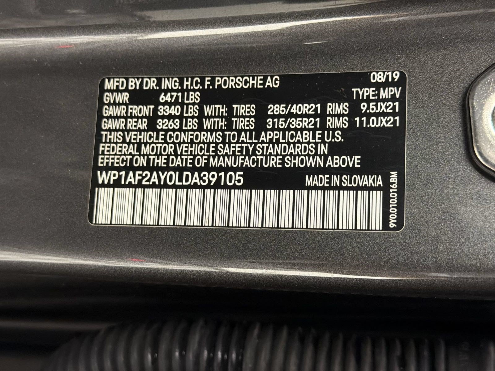 Certified 2020 Porsche Cayenne Turbo AWD/4WD image 26
