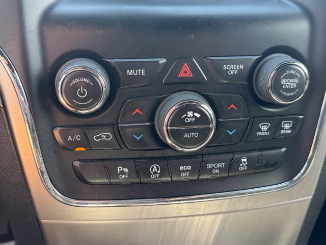 Certified 2018 Jeep Grand Cherokee Laredo AWD/4WD image 35