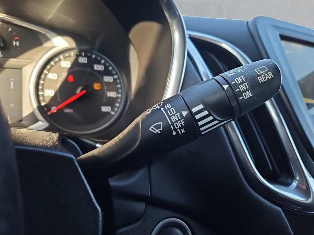 Used 2019 Chevrolet Equinox LT image 27