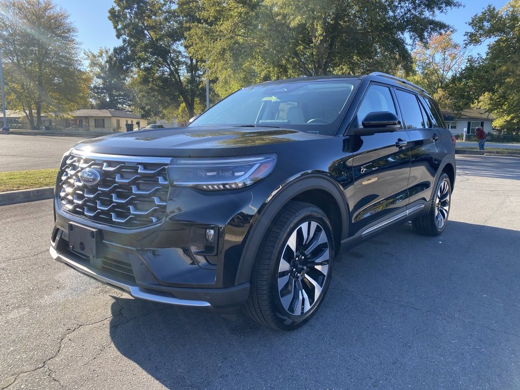 New 2026 Ford Explorer Platinum w/ LUX Leather Package image 3