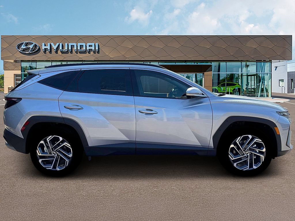 New 2026 Hyundai Tucson Limited AWD/4WD image 9