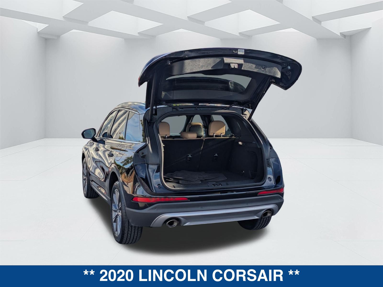 Used 2020 Lincoln Corsair Reserve w/ Elements Package FWD image 14