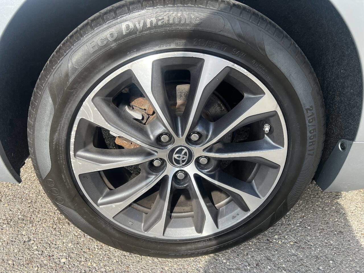 Used 2018 Toyota Avalon XLE image 21