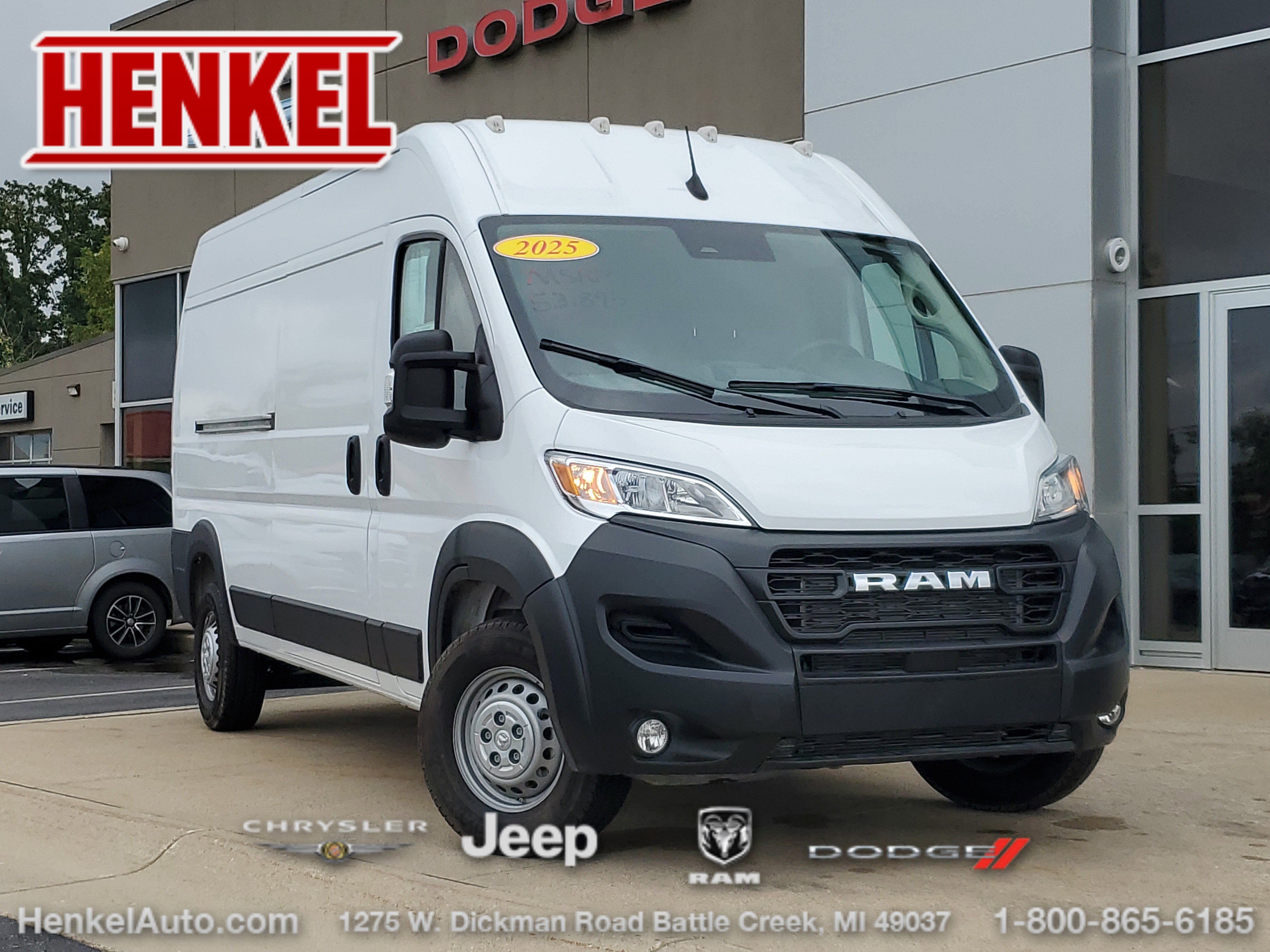 Used 2025 RAM ProMaster 2500 w/ Convenience Group image 1