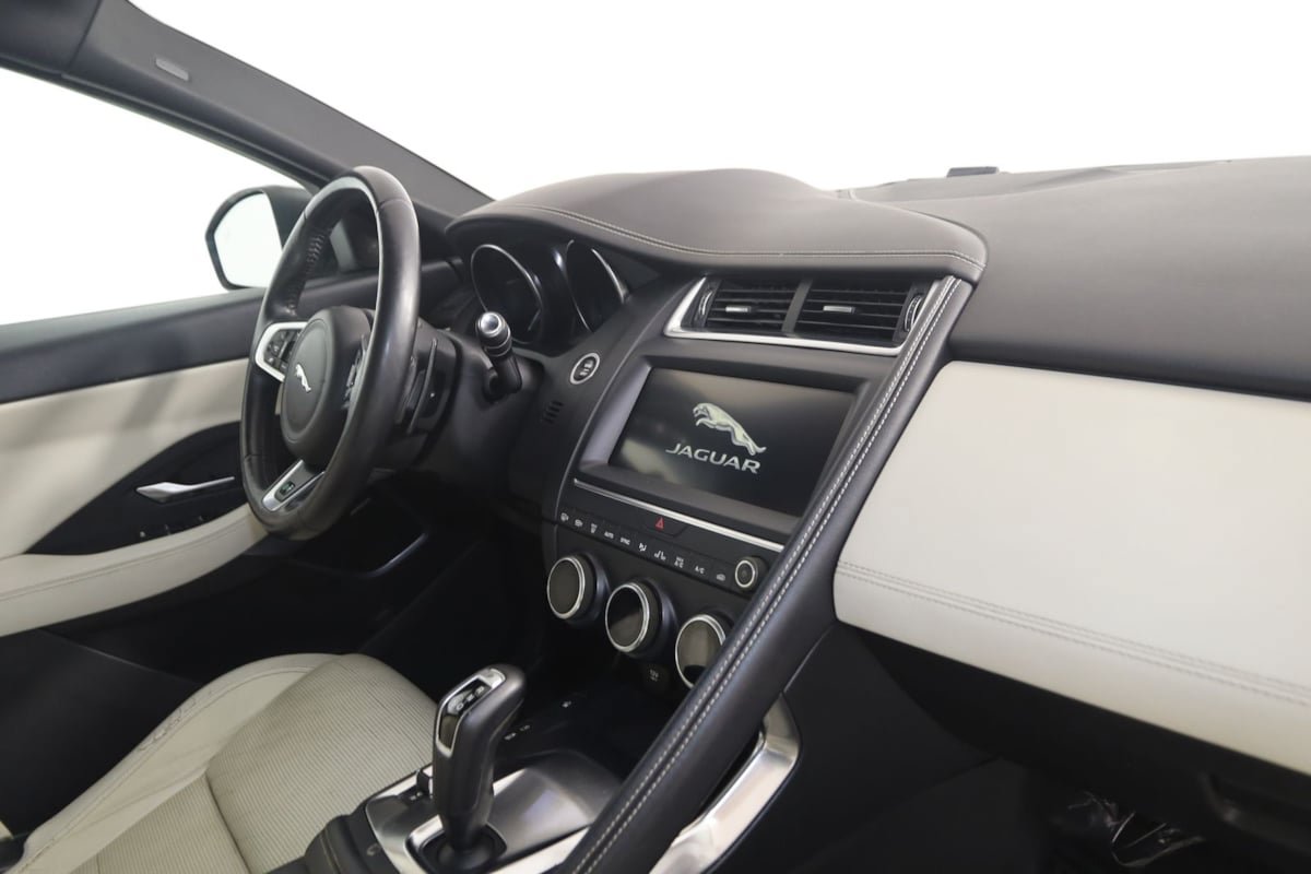 Used 2018 Jaguar E-PACE R-Dynamic S AWD/4WD image 41