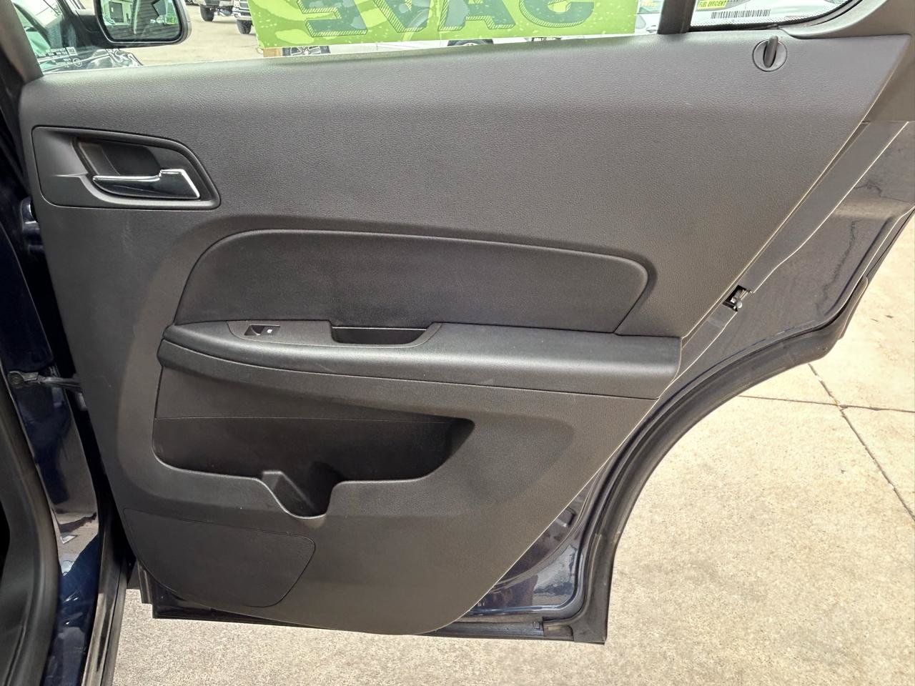Used 2015 Chevrolet Equinox LS FWD image 15