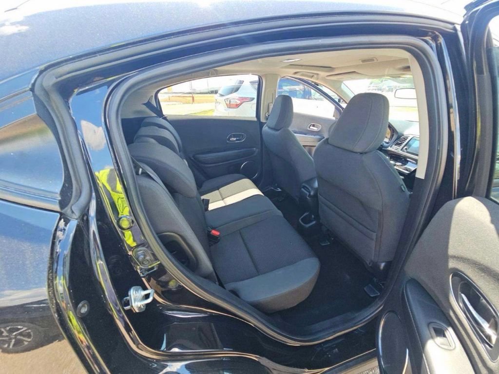 Used 2022 Honda HR-V EX image 10