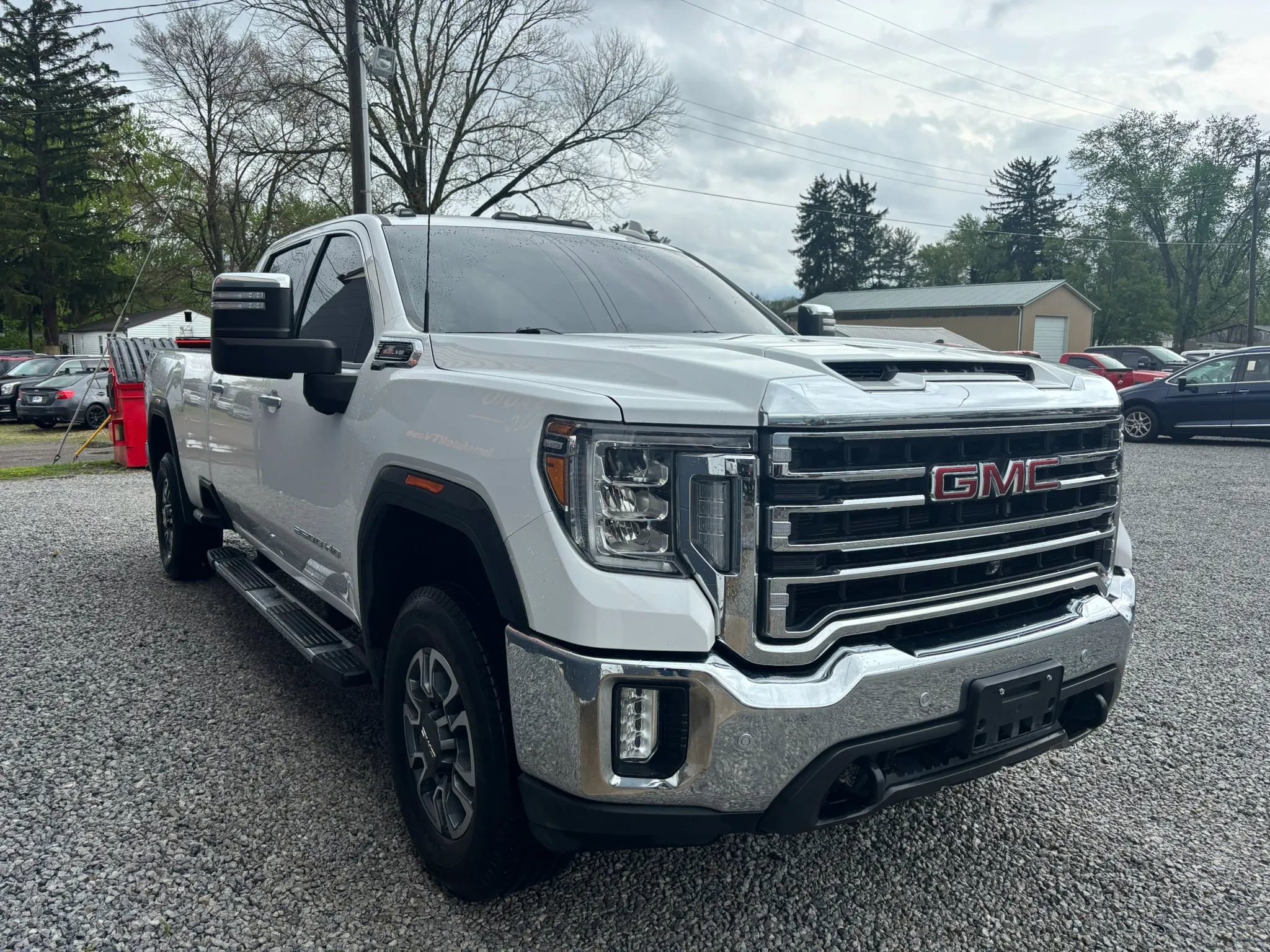Used 2021 GMC Sierra 2500 SLT w/ SLT Preferred Package AWD/4WD image 9