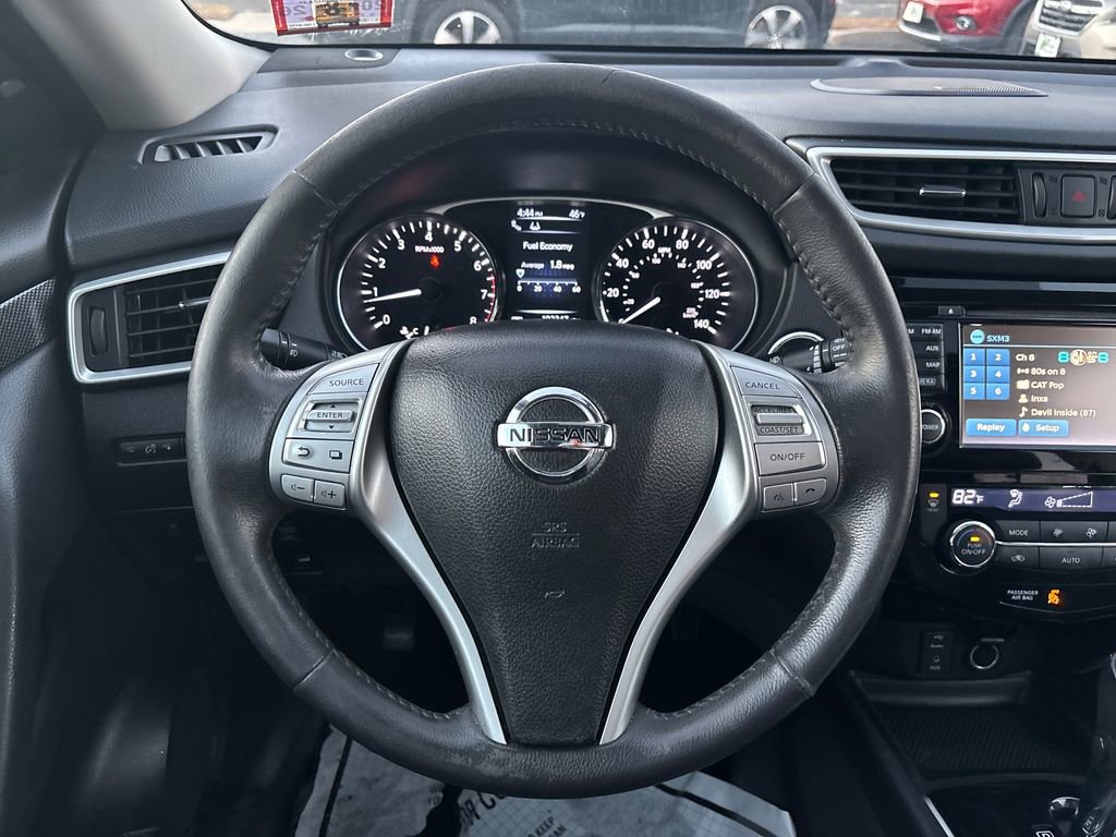 Used 2015 Nissan Rogue SL w/ SL Premium Package image 17