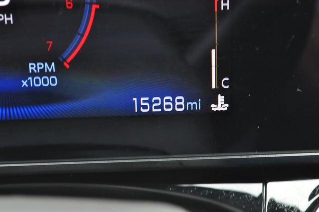 Used 2025 Chevrolet Trax RS w/ Driver Confidence Package FWD image 28