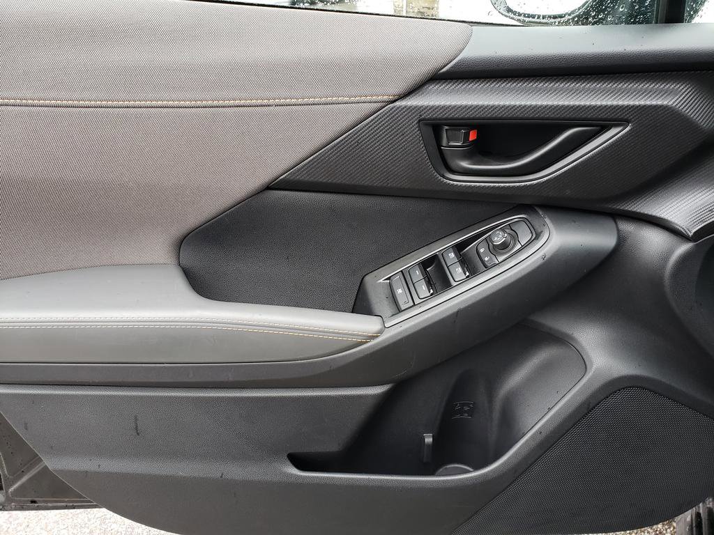 Used 2025 Subaru Crosstrek 2.5i Sport AWD/4WD image 9