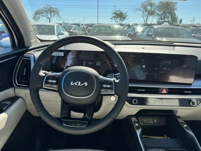 New 2025 Kia Sorento EX AWD/4WD image 14