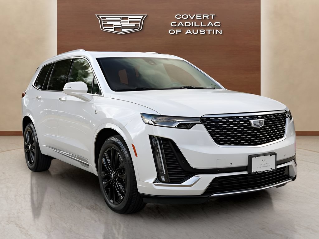 Used 2025 Cadillac XT6 Luxury w/ LPO, Bronce Accent Package FWD image 6
