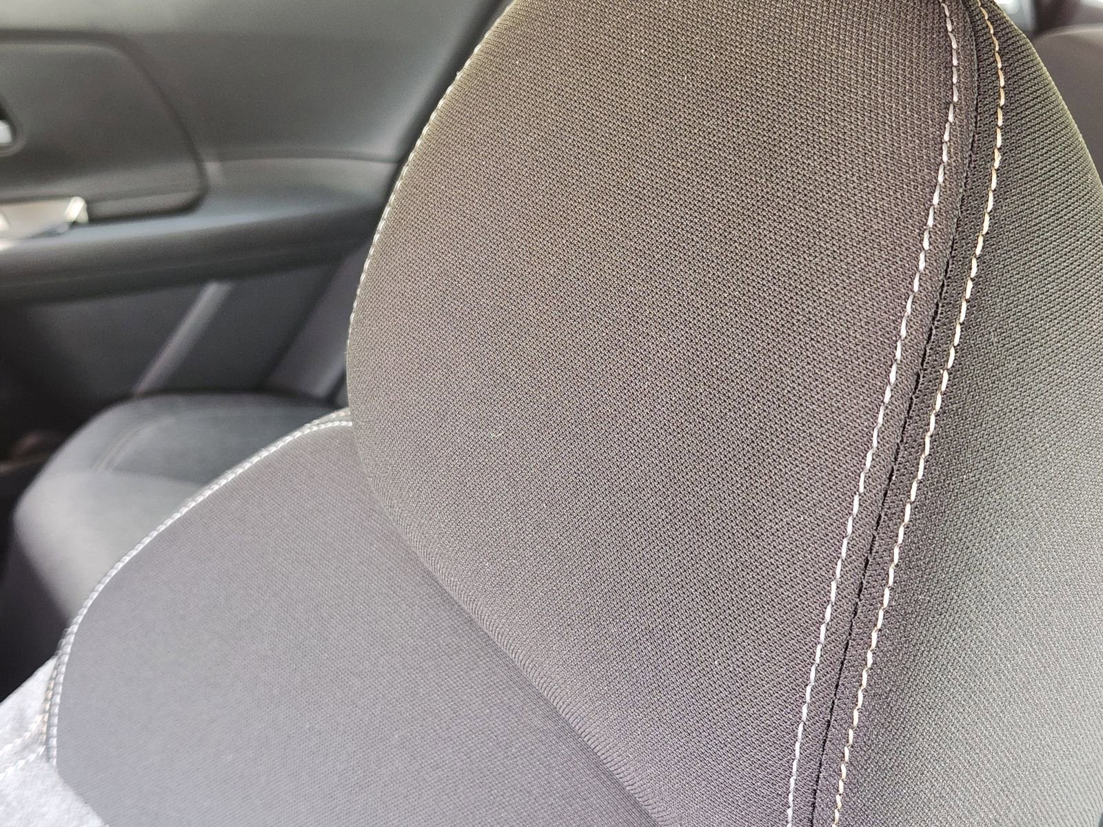 Used 2026 Nissan Kicks SV w/ Charging Package image 18