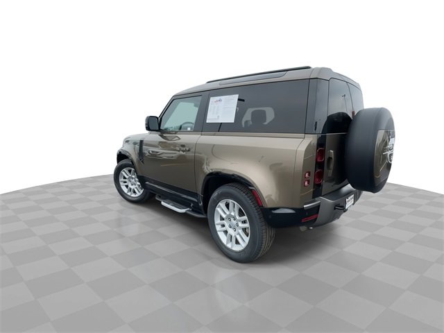Used 2022 Land Rover Defender 90 X-Dynamic HSE image 6