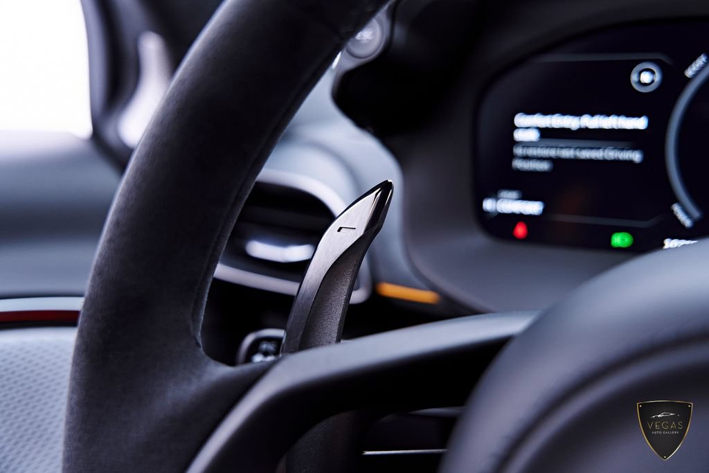 Used 2025 McLaren Artura RWD image 62