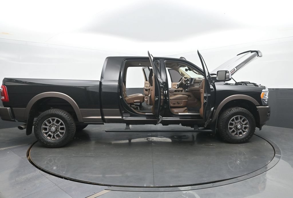 Used 2022 RAM 3500 Limited AWD/4WD image 68