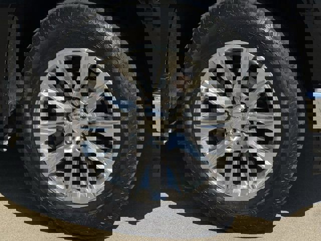 Used 2022 Chevrolet Silverado 1500 LTZ image 31