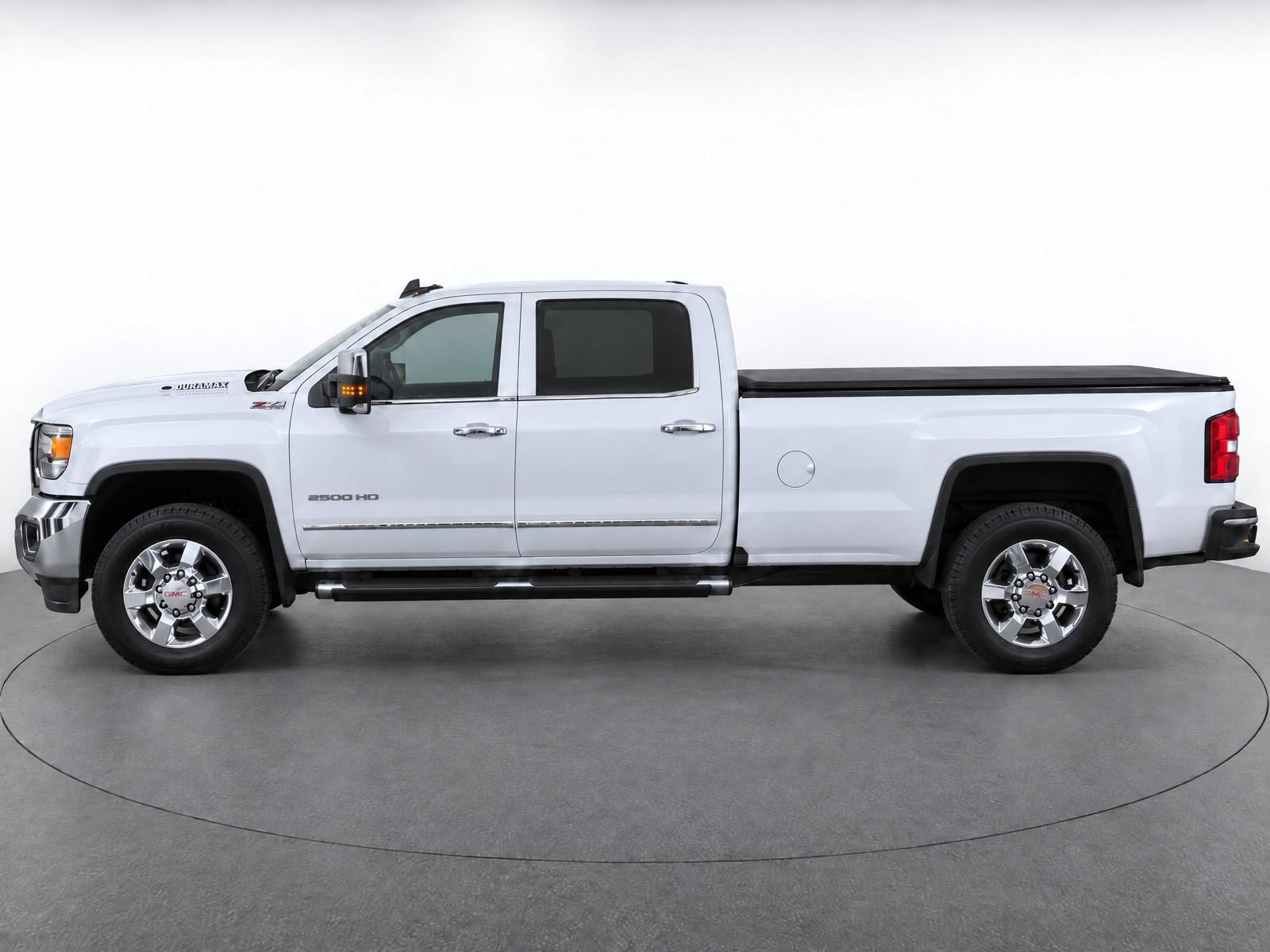 Used 2019 GMC Sierra 3500 SLT w/ Duramax Plus Package AWD/4WD image 3