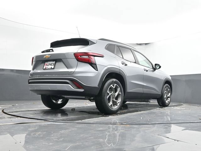 New 2026 Chevrolet Trax LT w/ Driver Confidence Package image 48