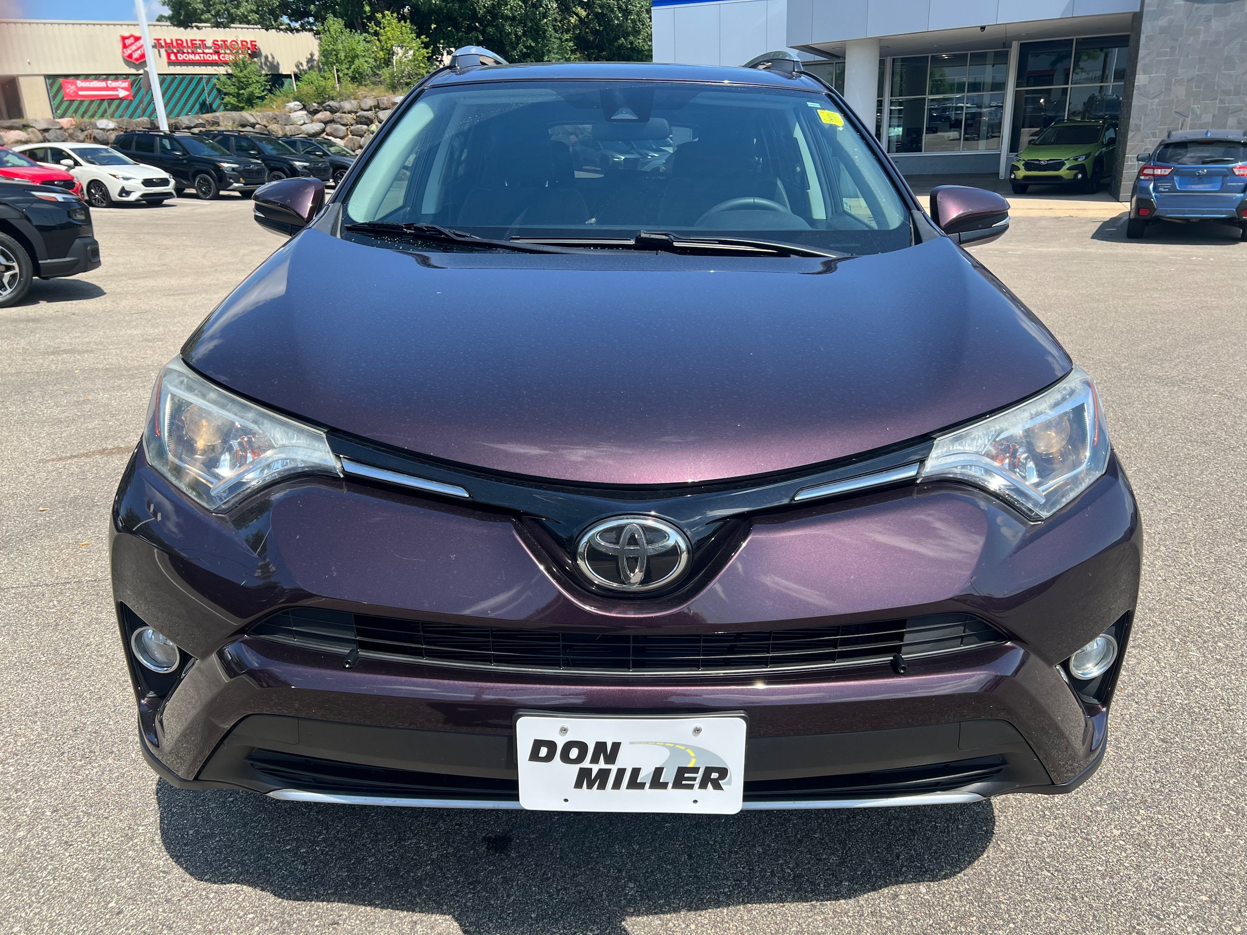 Used 2017 Toyota RAV4 XLE w/ All Weather Liner Package AWD/4WD video 2