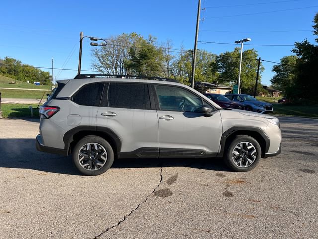 Certified 2025 Subaru Forester Premium image 7