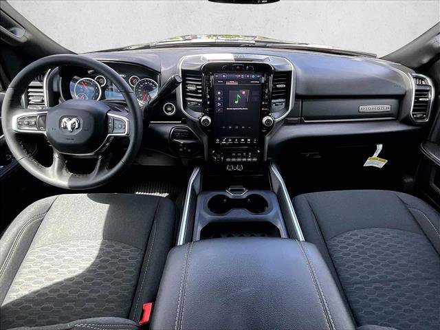 Used 2026 RAM 3500 Big Horn AWD/4WD image 16