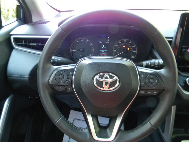 Used 2024 Toyota Corolla Cross LE w/ Moonroof Package AWD/4WD image 11
