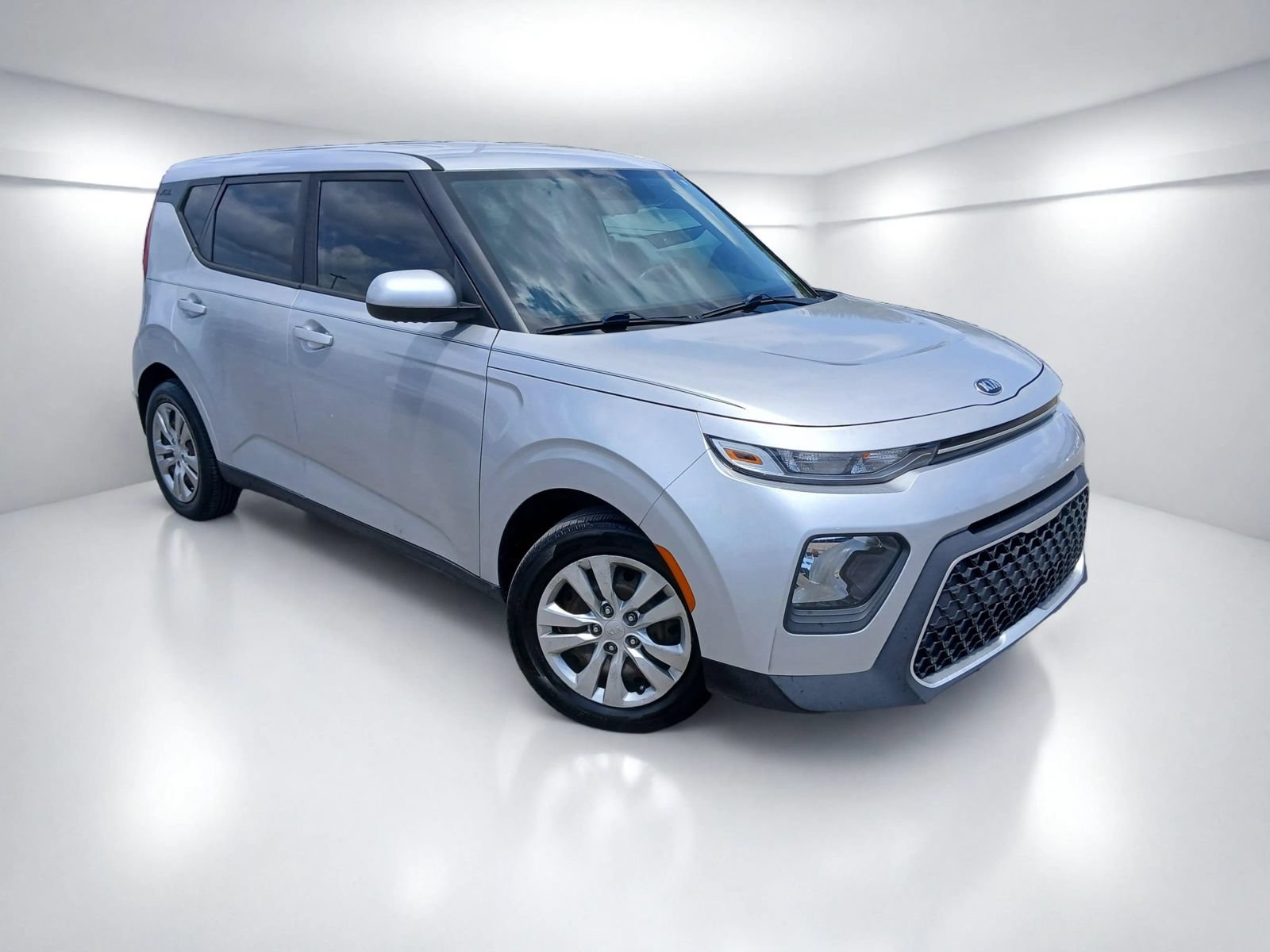 Used 2020 Kia Soul LX FWD image 1
