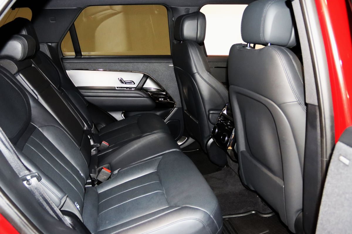Used 2025 Land Rover Range Rover Sport Dynamic SE AWD/4WD image 64