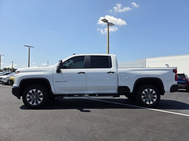 Used 2024 Chevrolet Silverado 2500 Custom w/ Custom Value Package image 3