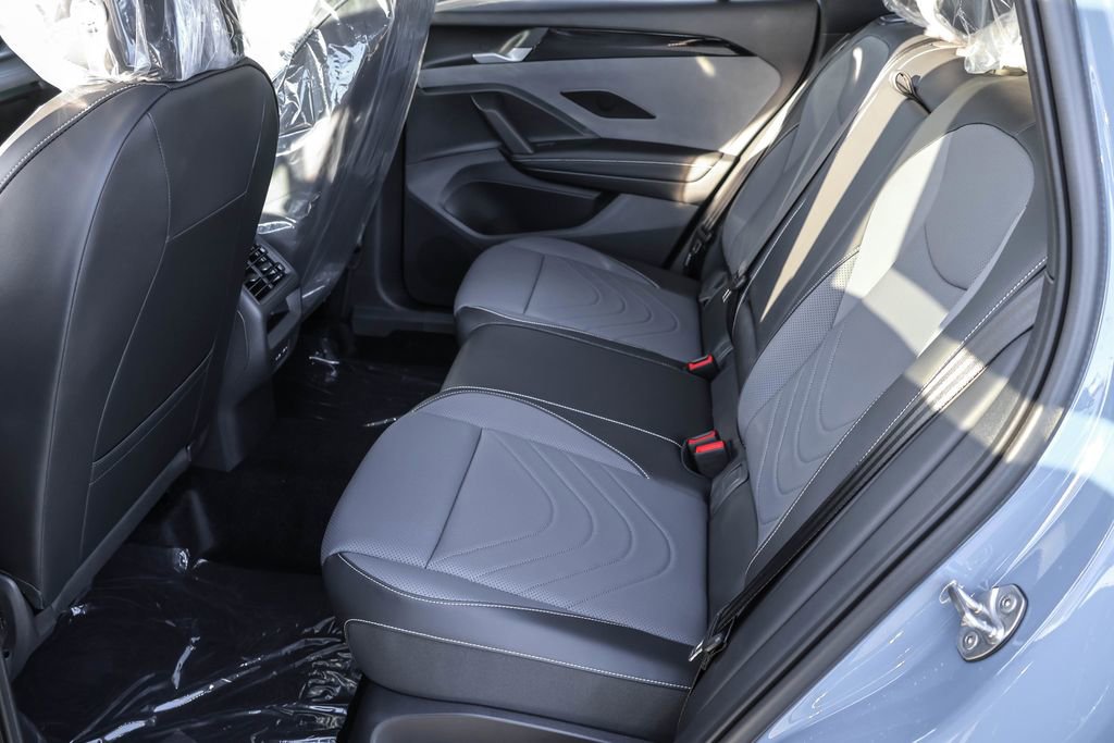 New 2026 Volkswagen Tiguan SE R-Line image 33