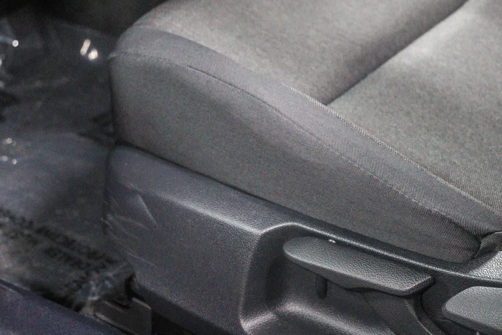 Used 2025 Toyota Camry LE FWD image 19