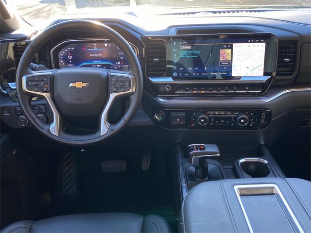 Used 2022 Chevrolet Silverado 1500 LTZ w/ LTZ Premium Package image 8