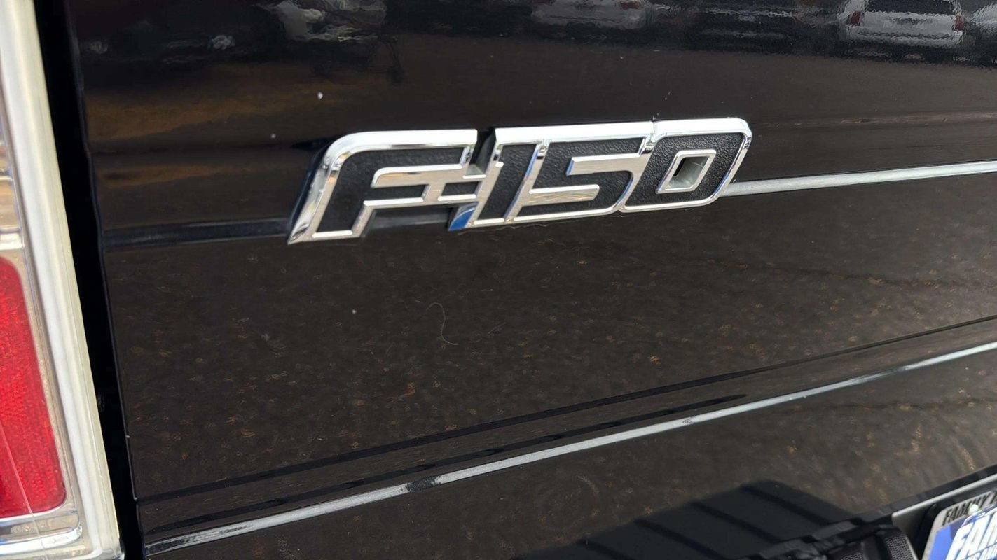 Used 2012 Ford F150 XLT w/ XLT Chrome Pkg AWD/4WD image 17