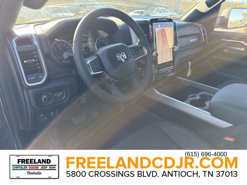 New 2026 RAM 1500 4x4 Crew Cab image 23