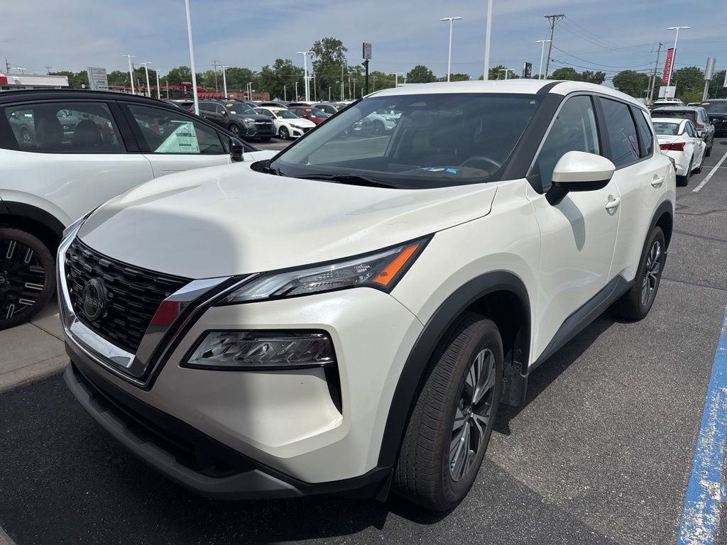 Certified 2023 Nissan Rogue SV AWD/4WD image 2