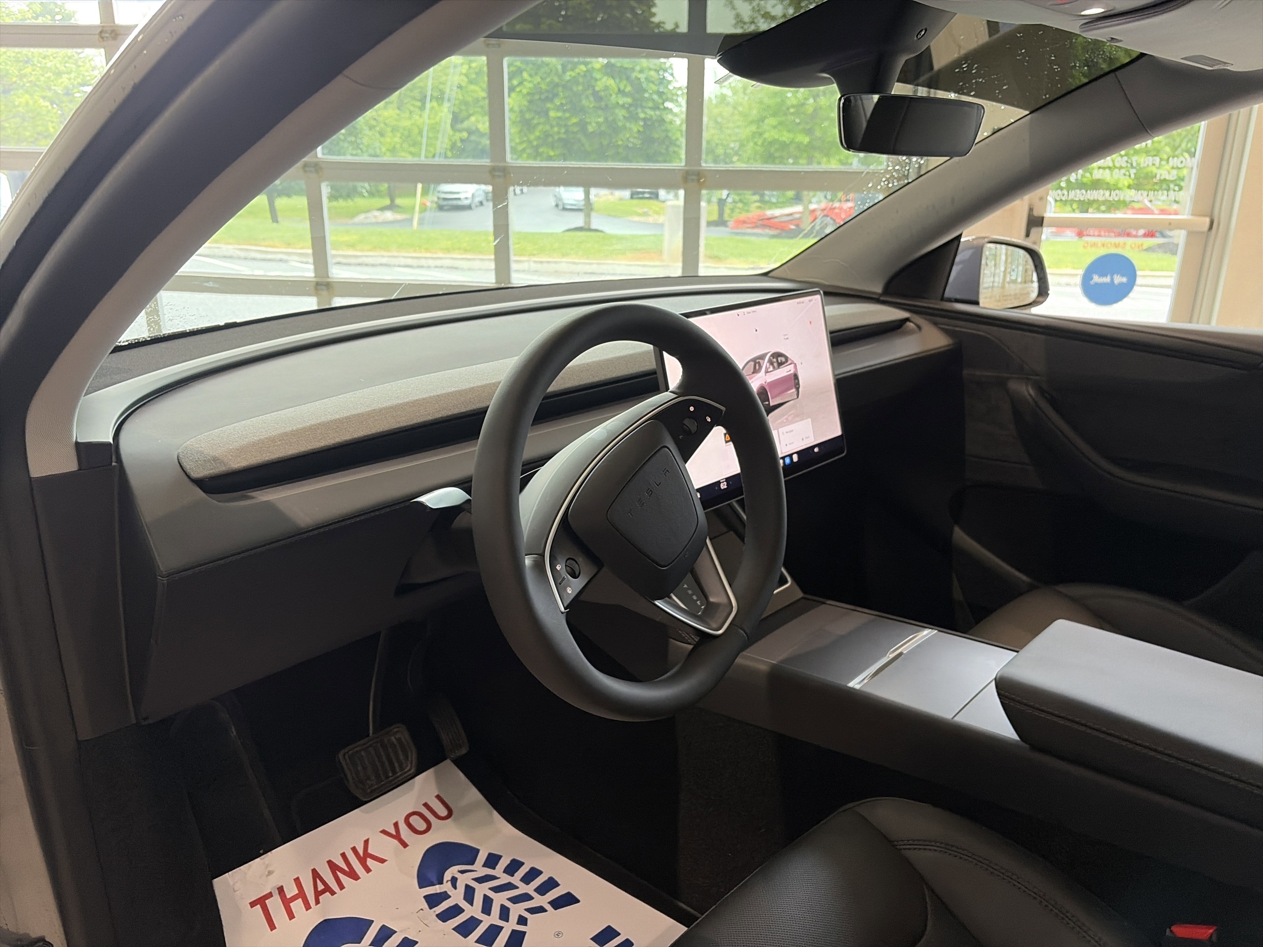 Used 2026 Tesla Model Y 2WD image 22