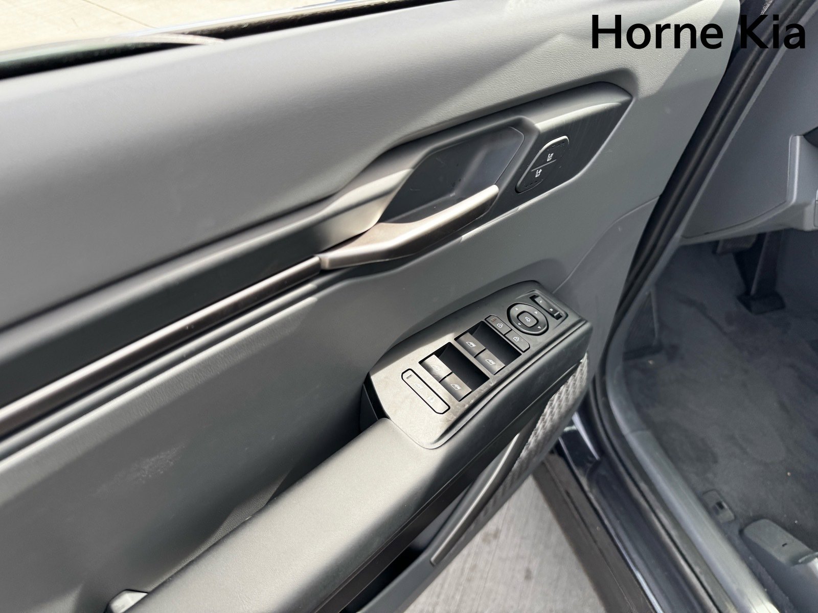 New 2026 Kia EV9 Light image 10