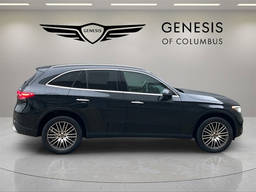 Used 2024 Mercedes-Benz GLC 300 4MATIC image 6