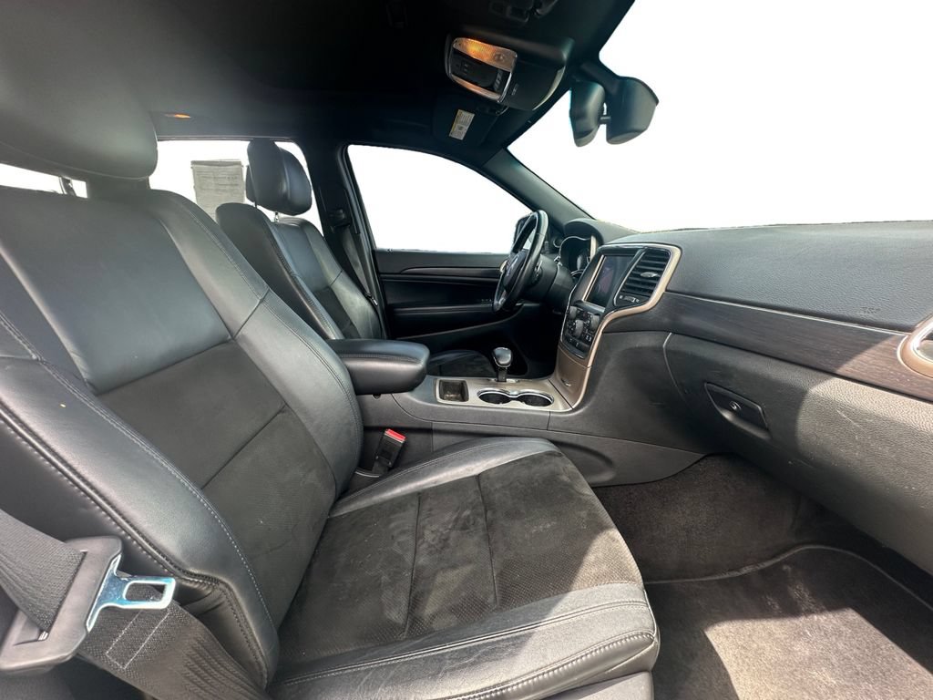 Used 2014 Jeep Grand Cherokee Altitude AWD/4WD image 17