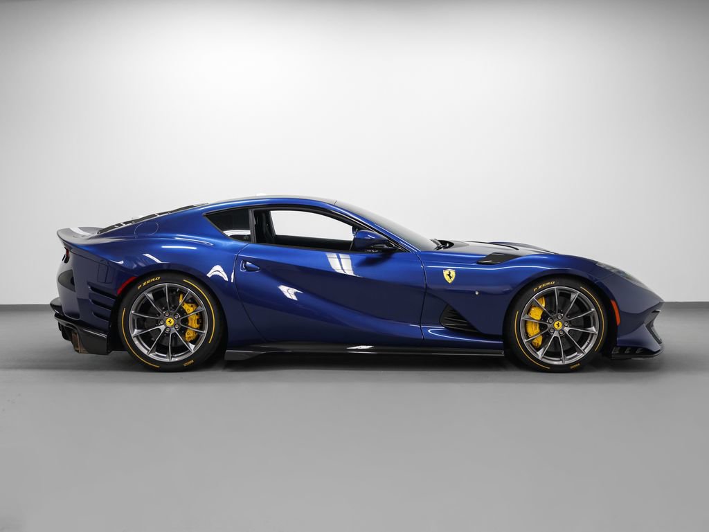 Certified 2022 Ferrari 812 Competizione image 4