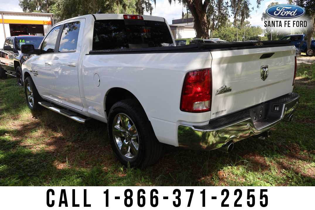 Used 2019 RAM 1500 Big Horn RWD image 3